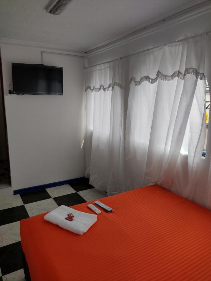 Hotel Bogota Airport エクステリア 写真