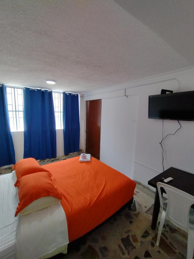 Hotel Bogota Airport エクステリア 写真